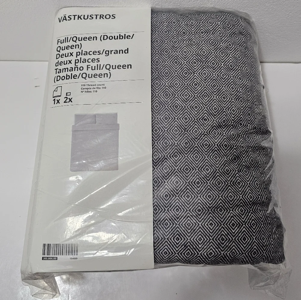 IKEA - VÄSTKUSTROS Duvet Cover Set - Picture 7 of 12